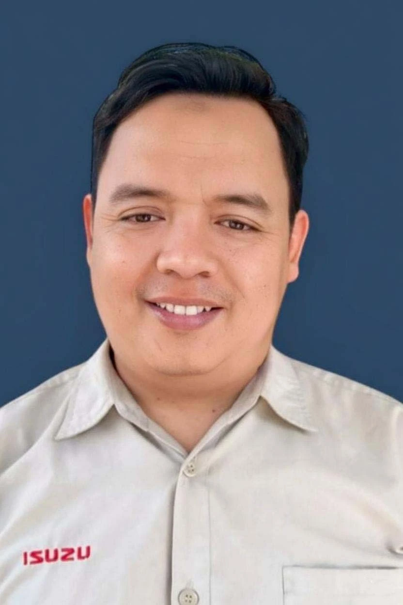 Sales Executive Isuzu Bandung